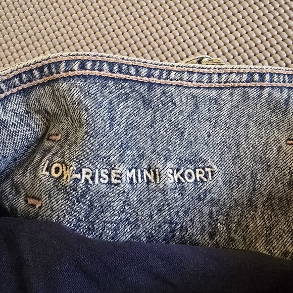 American Eagle Outfitters Blue Denim Mini Skirt - Picture 5 of 6